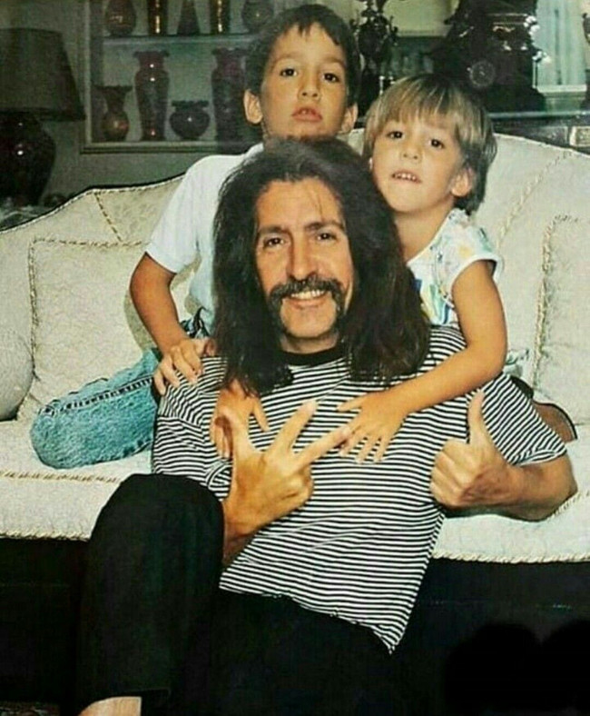 Herkes onu Barış Manço olarak tanıdı: Oğlu gerçek ismini açıkladı! - Resim : 2