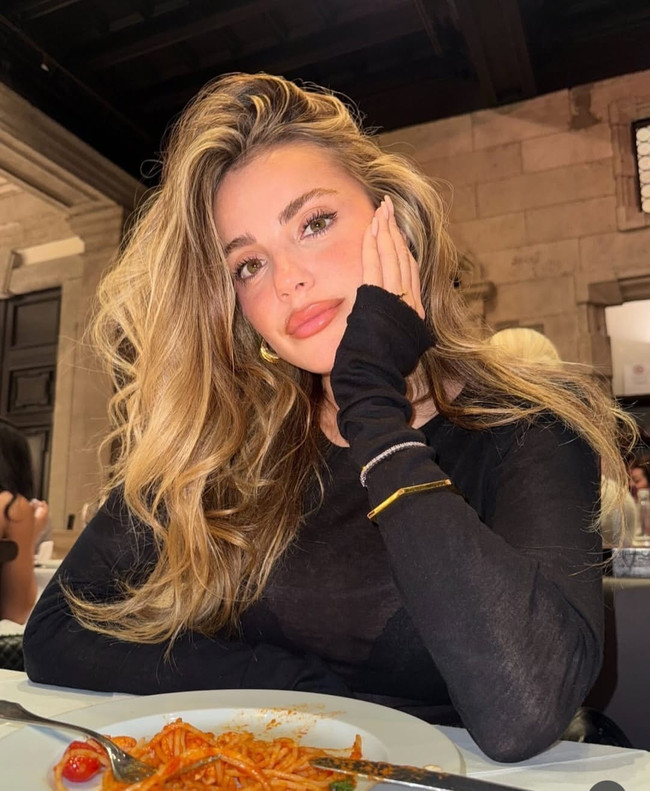 Ezgi Eyüboğlu'nun nasıl gözaltına alındığı ortaya çıktı: Avukatından ilk açıklama geldi - Resim : 1