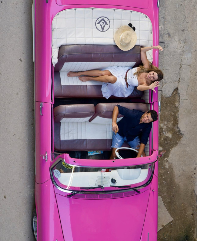 Deneyimli gazeteci dünyaevine girdi! Havana’da nişan, Miami’de nikah… - Resim : 3