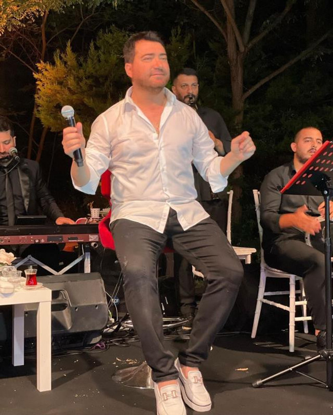 Türkücü Murat Kurşun canlı yayında anlattı: "O şarkıyı çıkartırsam eğer..." - Resim : 2