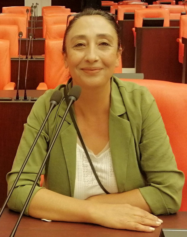 Demirören Medya’da yaprak dökümü! Hangi başarılı gazeteci yolları ayırdı? - Resim : 2