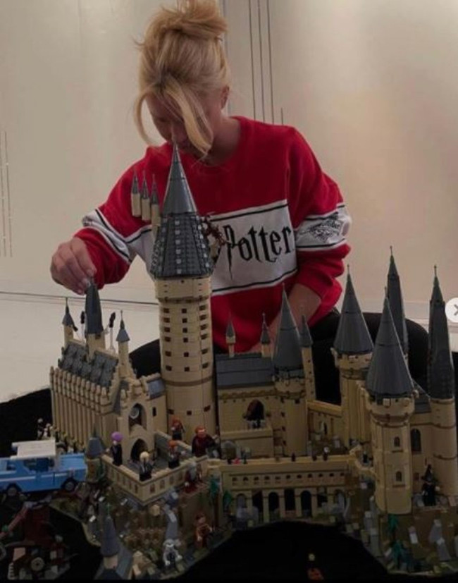 Müge Anlı kendini böyle şarj ediyor! "Her şey en azından aklımda yoluna giriyor" - Resim : 1