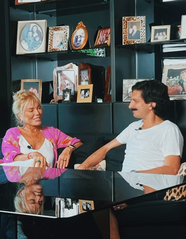 Semiramis Pekkan, zekasıyla övündüğü oğluyla bir araya geldi - Resim : 3