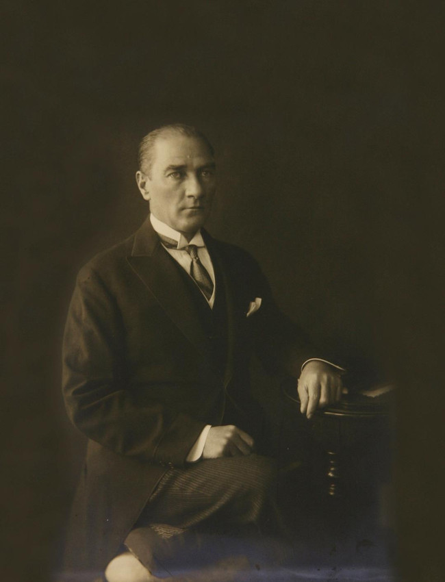 Atatürk'ün stüdyodaki videosu ortaya çıktı! İlk kez göreceksiniz: Bir belgeselde bulundu… - Resim : 3