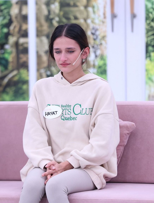 Hikayesiyle milyonları ağlatmıştı! Esra Erol, Hayat'a bayram yaşattı - Resim : 1