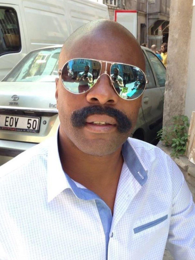 Pascal Nouma yeni imajıyla sosyal medyayı salladı! "Ateş ediyorsun dayı" - Resim : 1