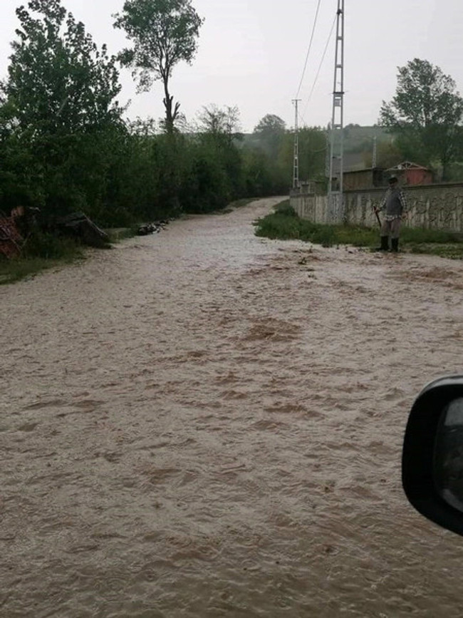 Sinop, Ankara, Çorum, Tokat, Samsun... Birçok ilde sel felaketi! Yollar kapandı, dereler taştı! - Resim : 6