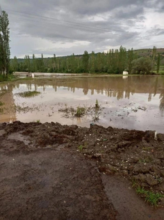 Sinop, Ankara, Çorum, Tokat, Samsun... Birçok ilde sel felaketi! Yollar kapandı, dereler taştı! - Resim : 4