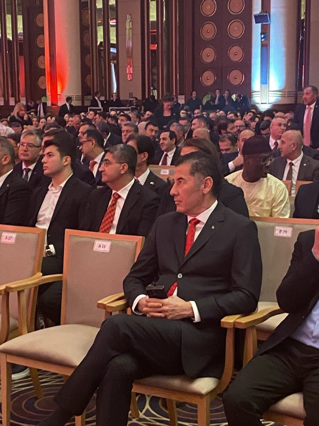 29 Ekim resepsiyonunda dikkat çeken kare! 3 parti katılmadı... - Resim : 2