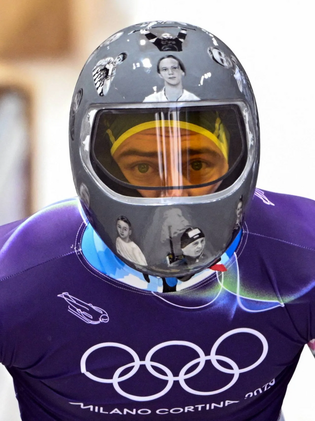 Kaskı yüzünden Olimpiyat'tan atıldı - Resim : 1