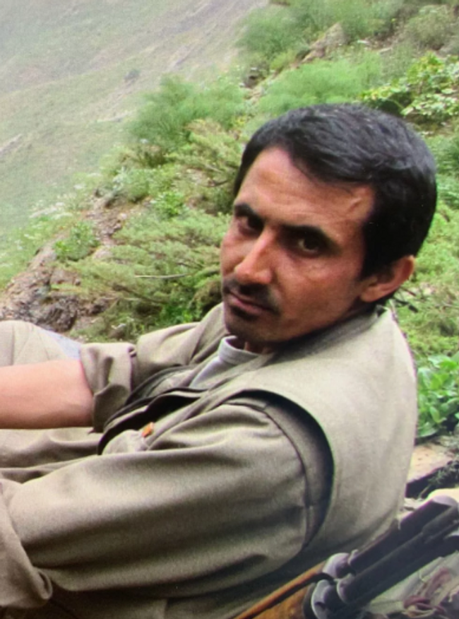 Polisin yakaladığı terörist, örgüt içi infazı itiraf etti: Öldürüp evin bahçesine gömmüş - Resim : 1