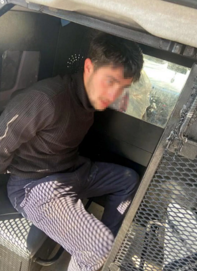 Villanın bahçesinde oynayan 8 yaşındaki çocuğu fidye için kaçırdı - Resim : 1