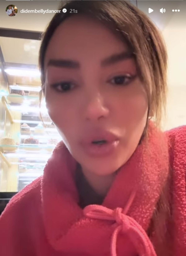 Ünlü oryantal Didem Kınalı sokak ortasında gasp edildi - Resim : 1