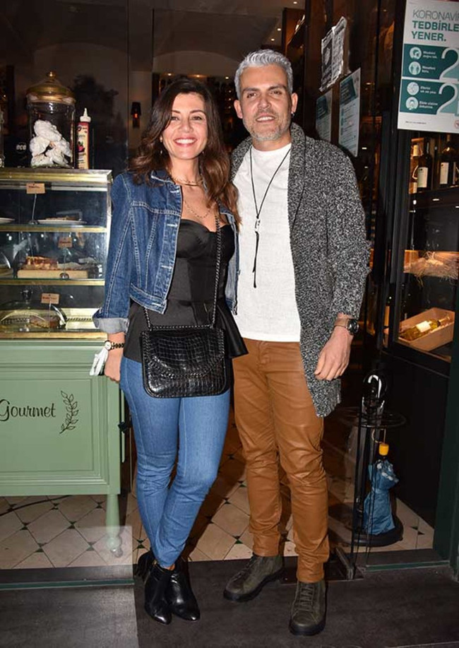 Gökçe Bahadır sevgilisi Emir Ersoy’la ilk kez görüntülendi! Birbirlerine iltifat yağdırdılar - Resim : 1