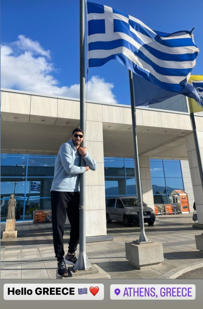 FETÖ'cü Enes Kanter'in 'Yunan' sevdası: Şimdi de bayrak diğerine sarıldı - Resim : 2