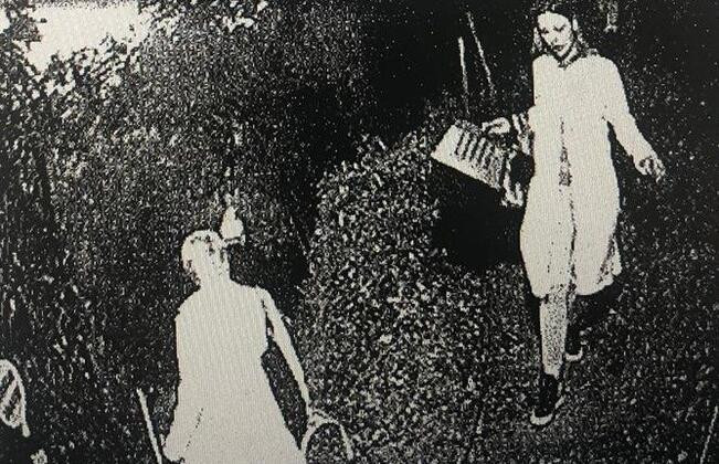 O görüntüler ortaya çıktı! Adnan Oktar ve kediciği gizli geçitten böyle kaçmış! - Resim : 1