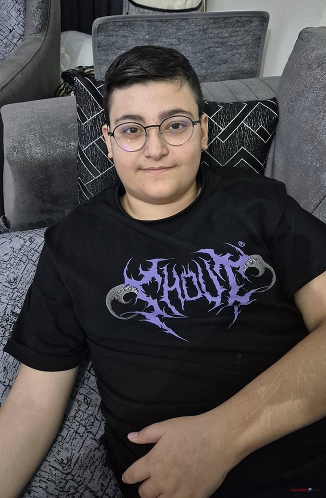 Gazetecinin oğluna bıçaklı saldırı! Akıllara Minguzzi olayını getirdi - Resim : 1