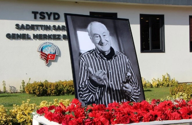 Halit Kıvanç son yolculuğuna uğurlandı - Resim : 4