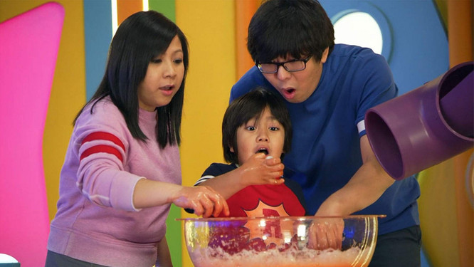 Dünyanın en çok kazanan YouTuber'ı belli oldu! - Resim : 1