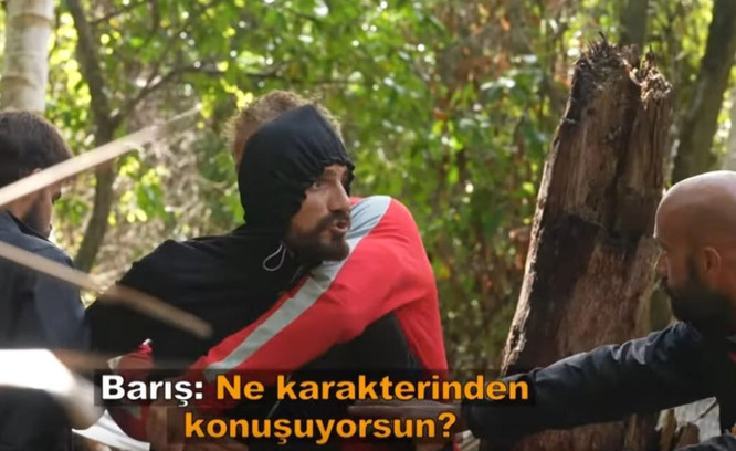 Survivor'da şoke eden kavga! "Karaktersizsin" sözü ortalığı karıştırıyor! - Resim : 2