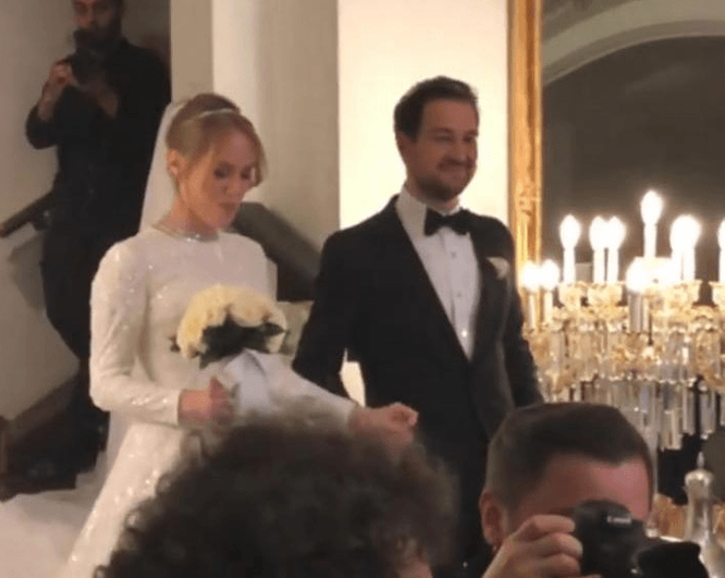 Medya patronları dünür oldu! Yelda Demirören ve Hasan Kalyoncu evlendi! - Resim : 4