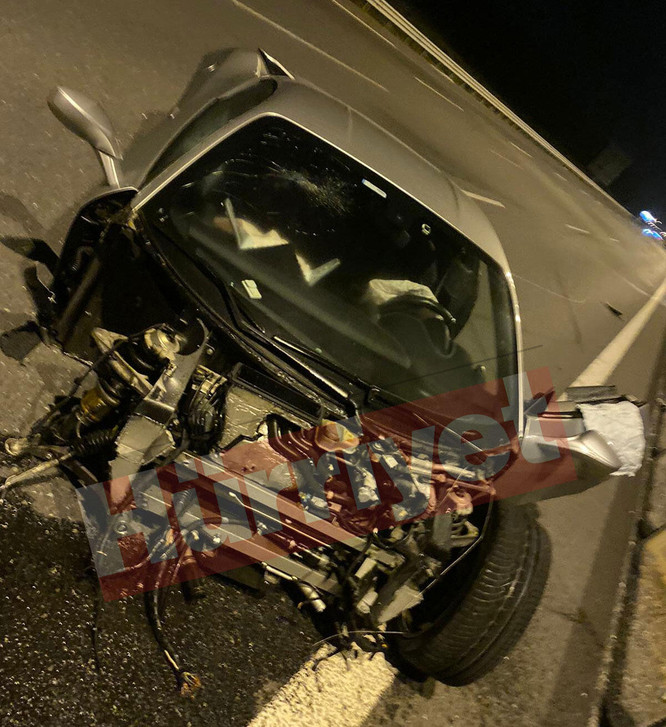 Acun Ilıcalı trafik kazası geçirdi! - Resim : 1