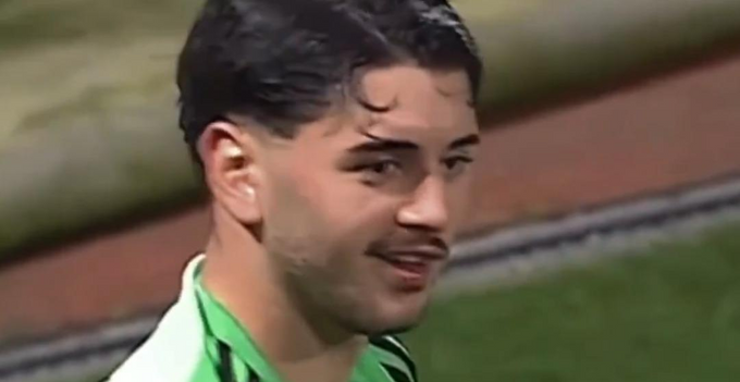 Bahisten ceza alan 20 yaşındaki kaleci Fenerbah&ccedil;e ma&ccedil;ına damga vurdu - Resim : 3