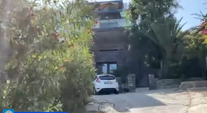 Kayyum Gürsel Tekin’e şok suçlama! “Evi boşaltmak için benden 400 bin TL istedi” - Resim : 2