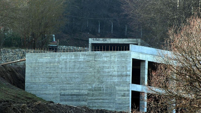 78 kişinin öldüğü otelin sahibi 3'üncü otelini yapıyor: İnşaat devam ediyor - Resim : 1