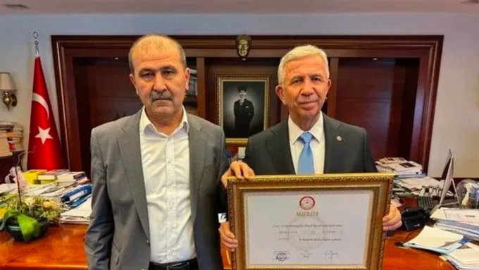 ABB Meclis Başkan Vekili Ertan Işık özür diledi: "Duyduğum öfkeyi ifade ettim..." - Resim : 1