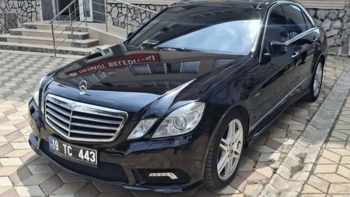 7 bin kişilik ilçede ‘Mercedes’ krizi! Tepkiler sonrası başkan geri adım attı - Resim : 2