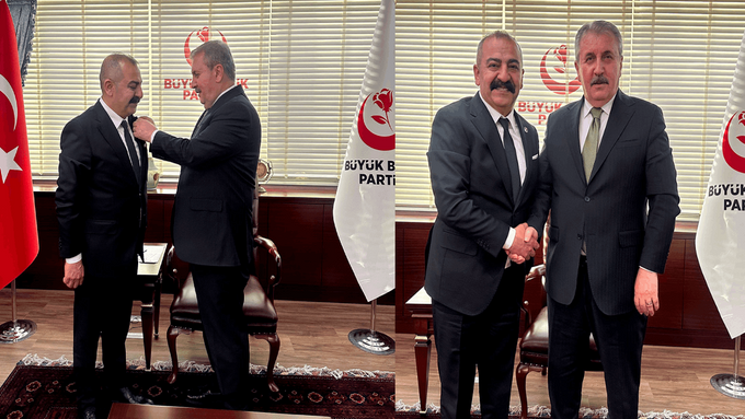 Kolpaçino filmiyle yıldızı parladı: Ünlü oyuncu siyasete atıldı! - Resim : 1