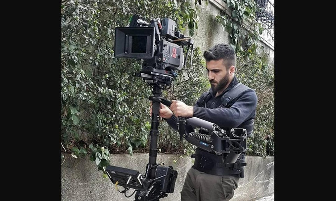 Ehliyetine el konulan Steadicam operatörü Ömer Belli Boğaz Köprüsü'nden atladı - Resim : 1