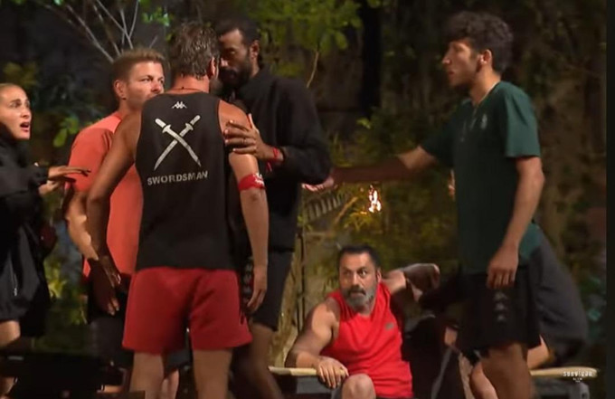 Nagihan'dan bomba paylaşım! "Survivor fragmanında eksik görüntüler var" - Resim : 1