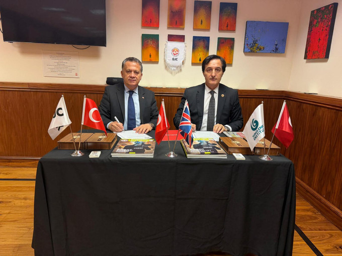 KGK, Londra’da diaspora gazetecileriyle bir araya geldi - Resim : 3