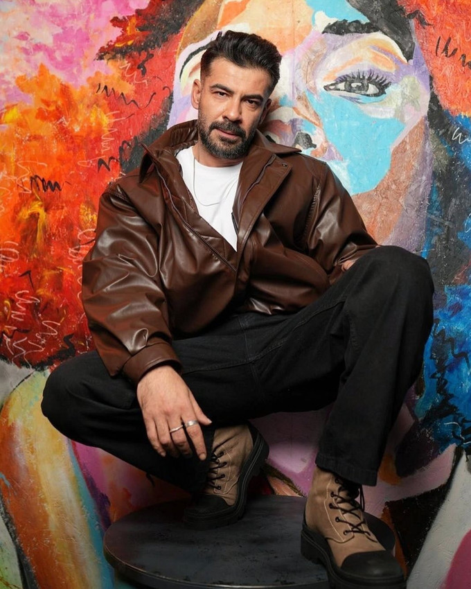 Ünlü oyuncu yönetmene sinirlenip diziden ayrıldı! 'Bu işte ben yokum efendim' - Resim : 1