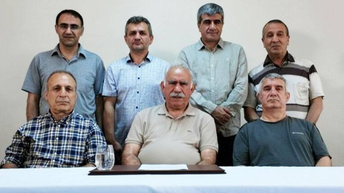 Öcalan’ın yeni fotoğrafı yayınlandı! - Resim : 1