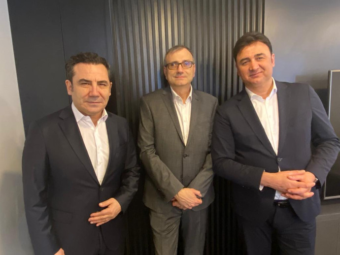 Müzik dünyasının iki devi bir araya geldi - Resim : 2