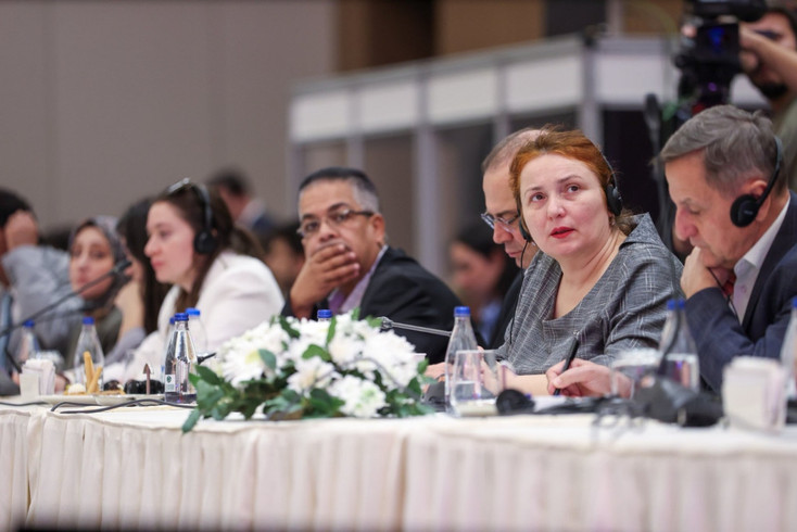 Yabancı gazeteciler deprem bölgesindeki yeniden inşa çalışmalarını inceledi - Resim : 2