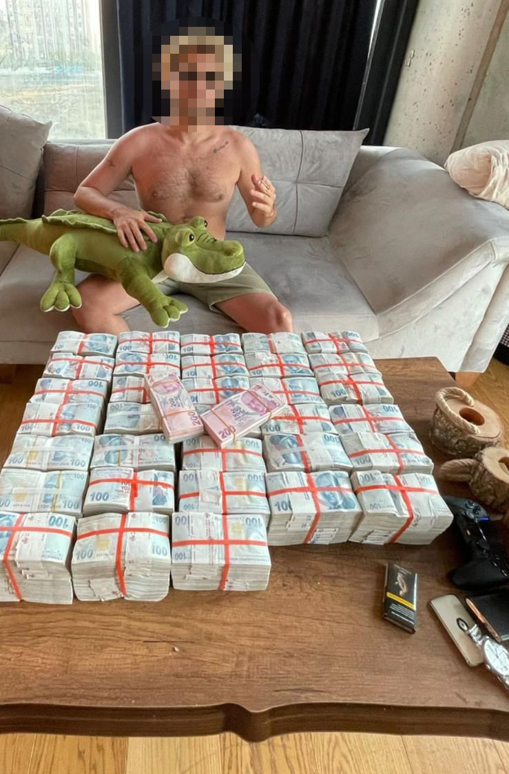 Ponzi suçlamasından uyuşturucu operasyonuna! Habertürk ve Ekol TV bu işin neresinde? - Resim : 3