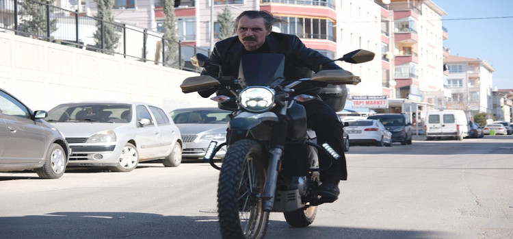 Behzat Ç. Küfür Külliyatı mı, Sanatsal Dil mi? - Resim : 4