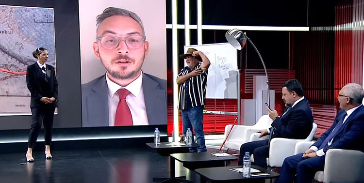 CNN Türk’te deprem ve medya etiği: "Goygoyculuk başka şey, gazetecilik başka şeydir..." - Resim : 4