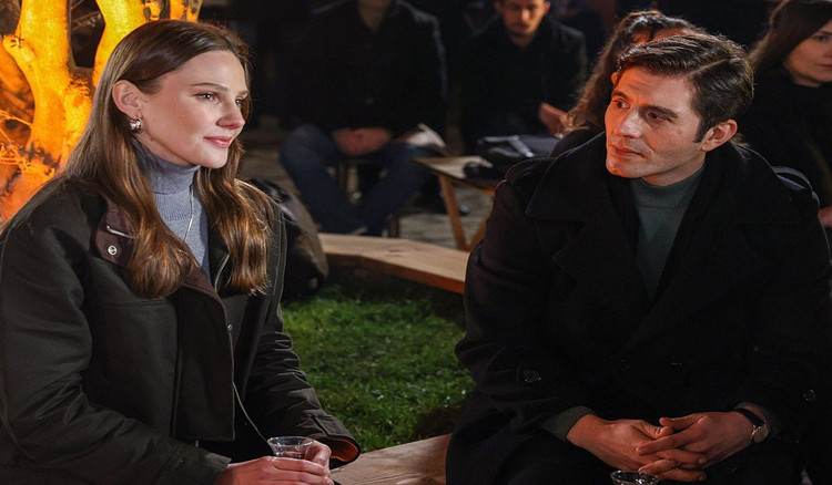 TRT'nin yeni dizisi "Bir Zamanlar İstanbul" göz kamaştırıyor! - Resim : 2