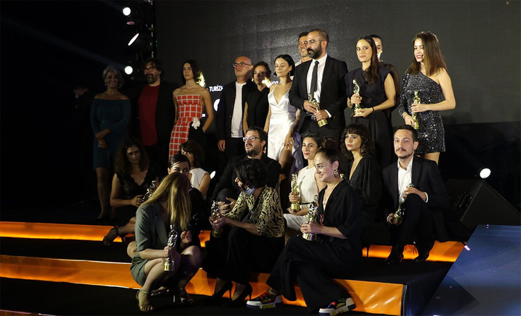 Altın Portakal ödülleri sahiplerini buldu! İşte en iyiler... - Resim : 7