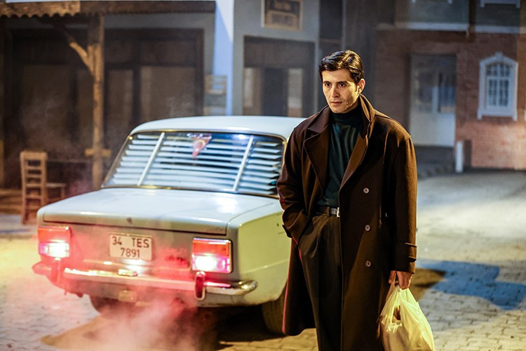 TRT'nin yeni dizisi "Bir Zamanlar İstanbul" göz kamaştırıyor! - Resim : 1