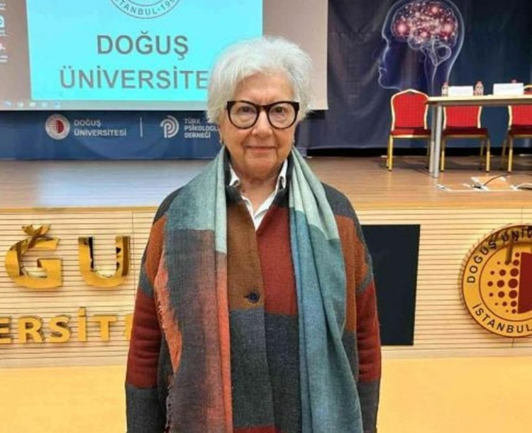 Dünyaca ünlü profesöre dolandırıcılık şoku! 'Terör' yalanıyla 3 milyonluk vurgun - Resim : 4
