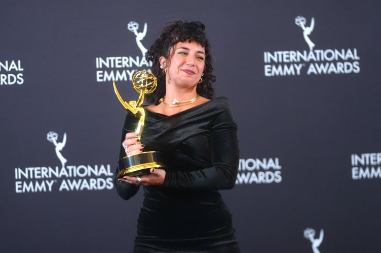 Uluslararası Emmy &Ouml;d&uuml;lleri sahiplerini buldu; T&uuml;rk dizisi Deha &ouml;d&uuml;l aldı - Resim : 2