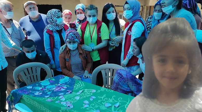 İkranur son yolculuğuna gözyaşlarıyla uğurlandı - Resim : 3