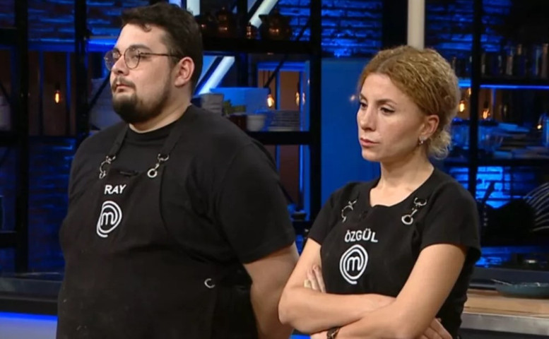 Mehmet Şefi ağlatan veda! İddialı yarışmacı elendi! - Resim : 3