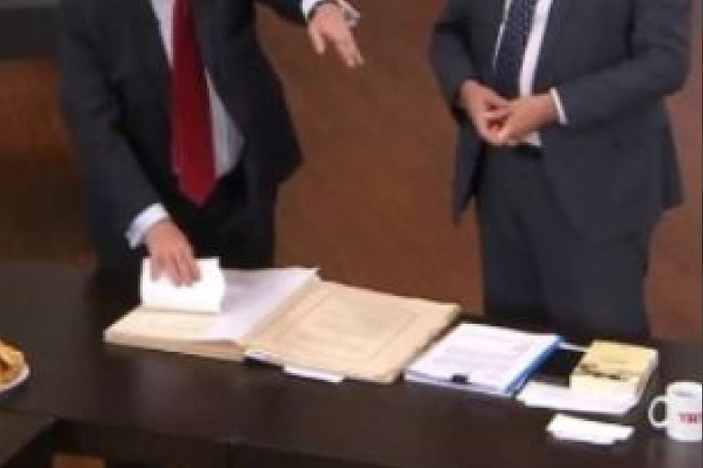 Murat Bardakçı canlı yayında izleyicileri trolledi! 'Sevr Antlaşması’nı böyle yırttı... - Resim : 1